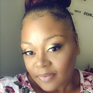 Meet your Posher, Janice